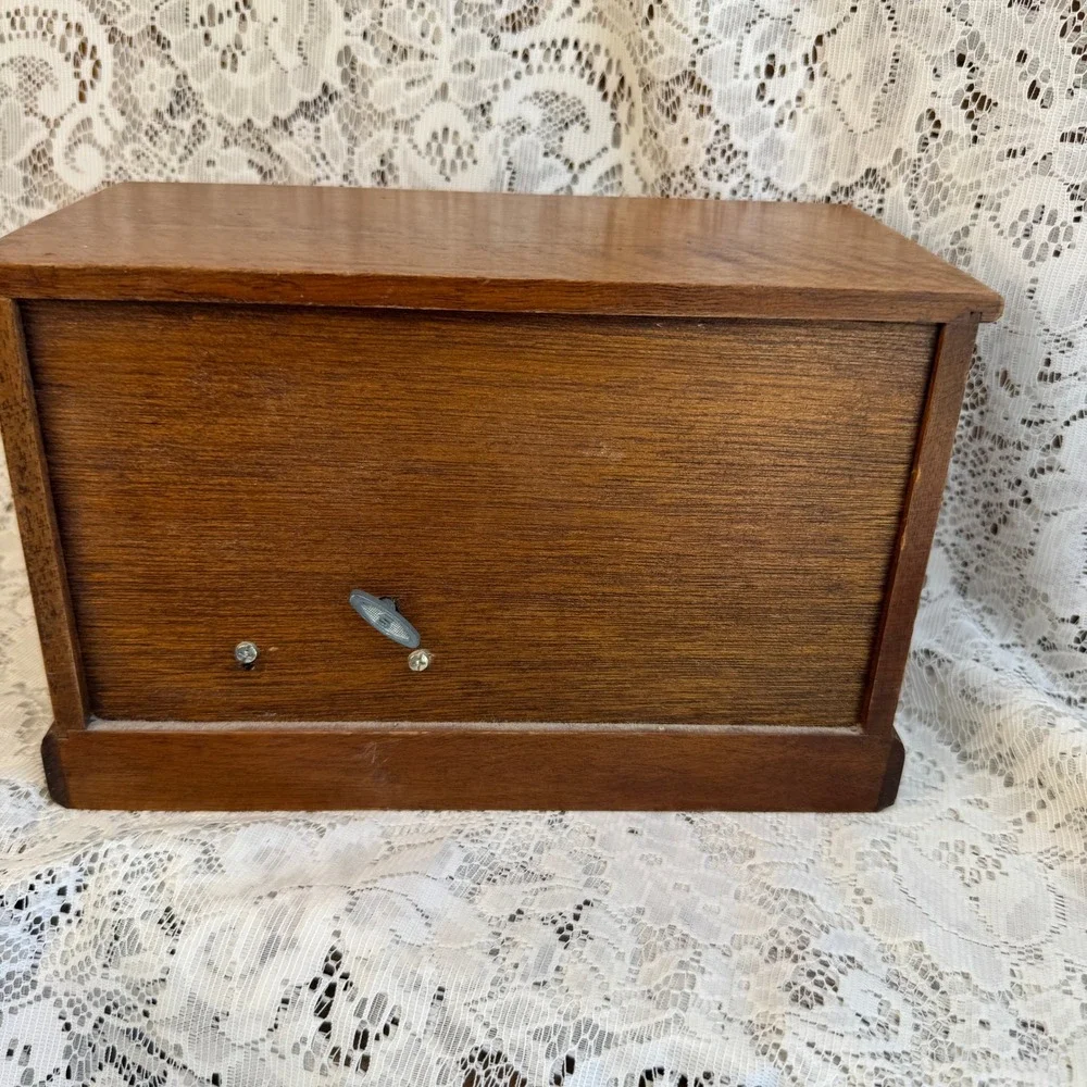 Vintage Wood Jewelry Music Box Miniature Dresser 4 Drawer Orange Lining Brown